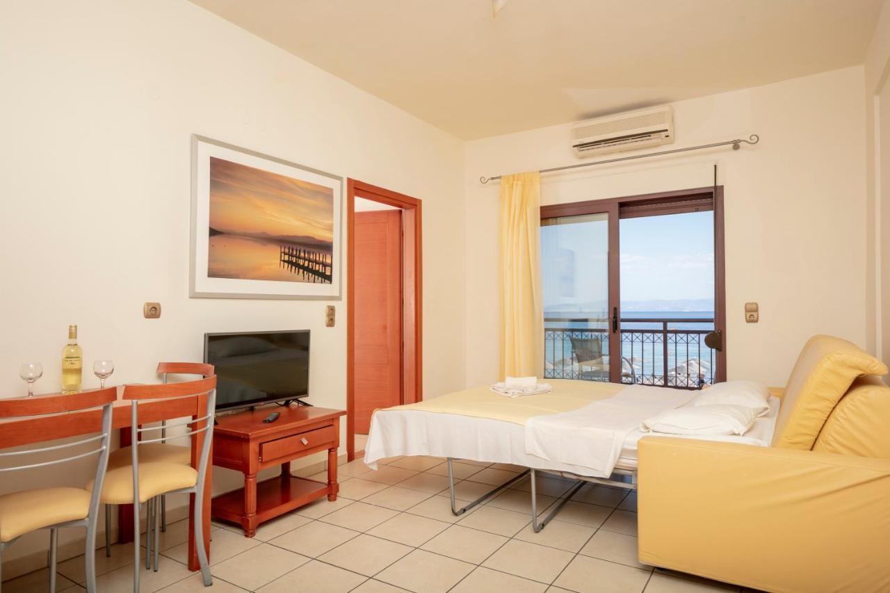 Mediterranean Beach Hotel Skala Rachoni  Dış mekan fotoğraf